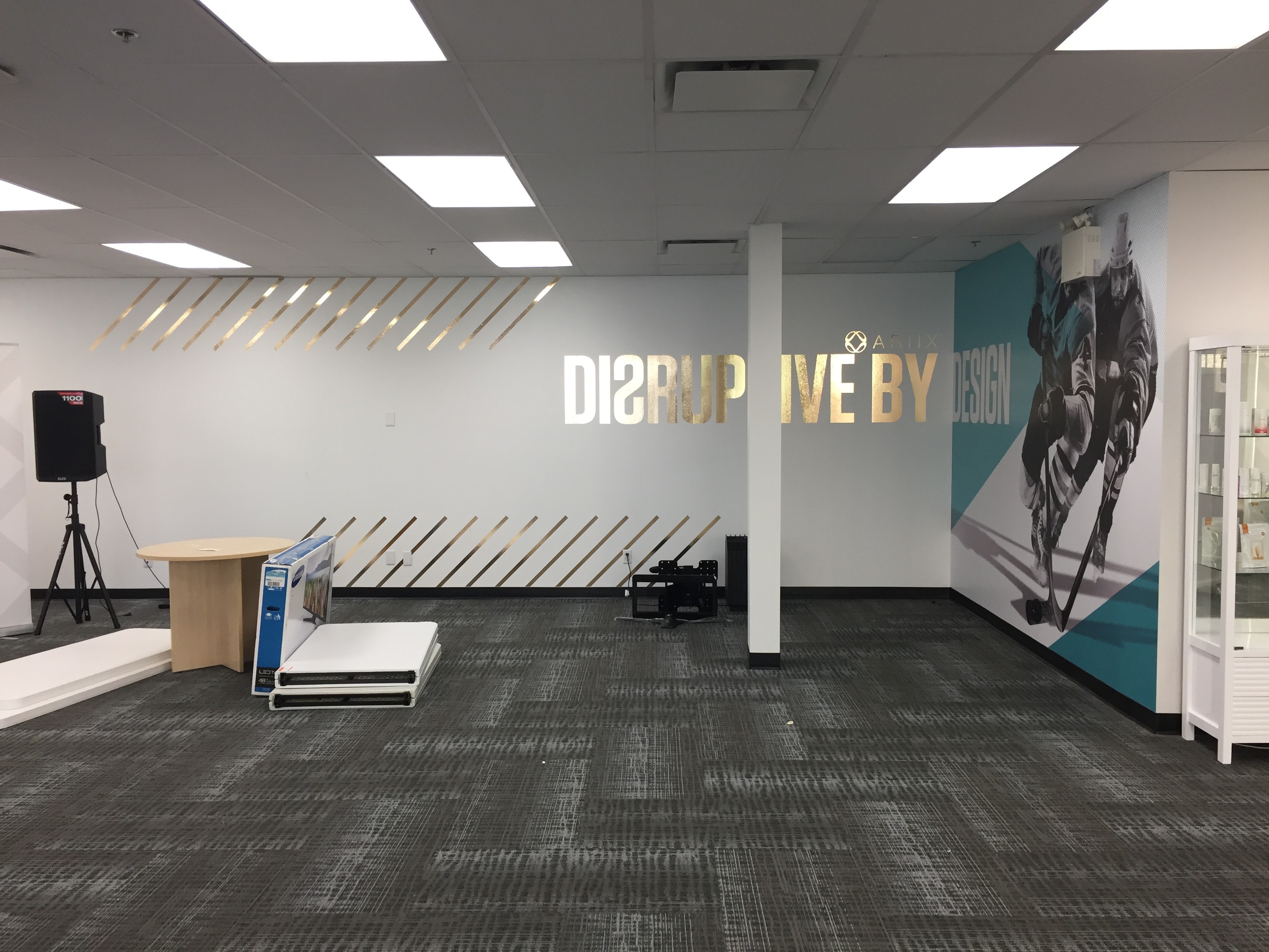 New Office Graphics at Ariix Vancouver | Multigraphics