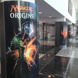 Magic_columns_hallway