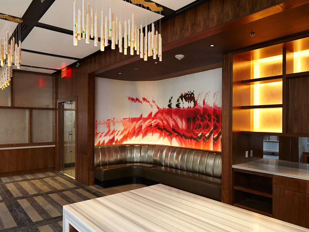 renaissance-new-york-midtown-hotel-lobby-concierge